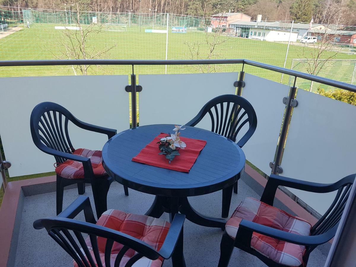 Schwalbennest Lägenhet Uckeritz Exteriör bild